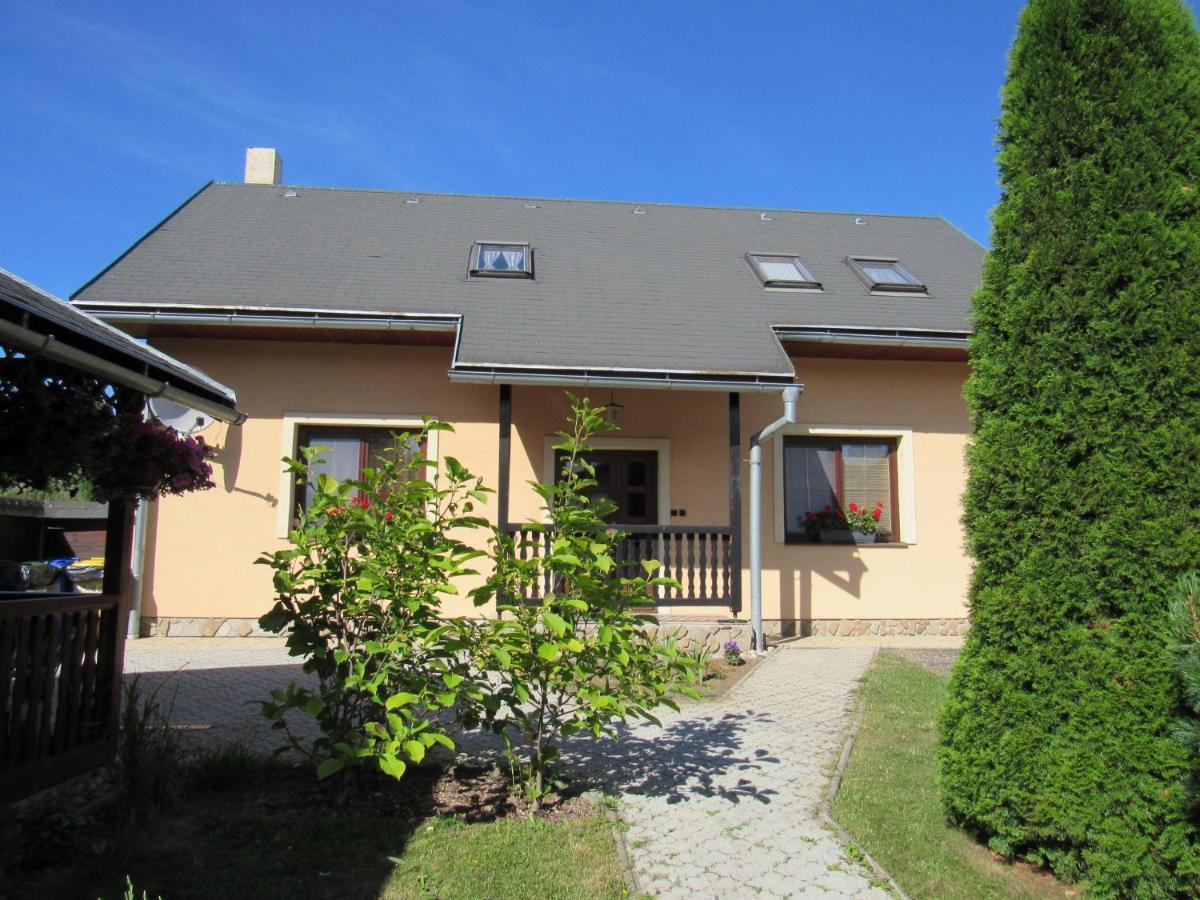 Apartmány Bobrovnik Liptovská Sielnica Esterno foto